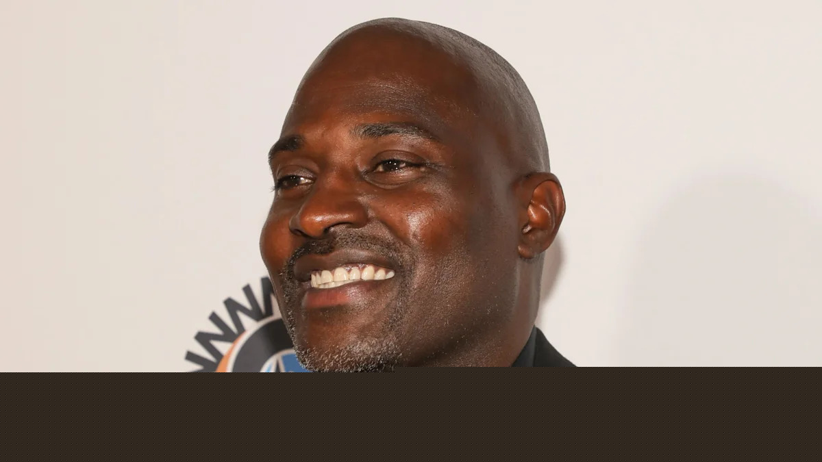 Prosecutors drop domestic violence case against Marcellus Wiley