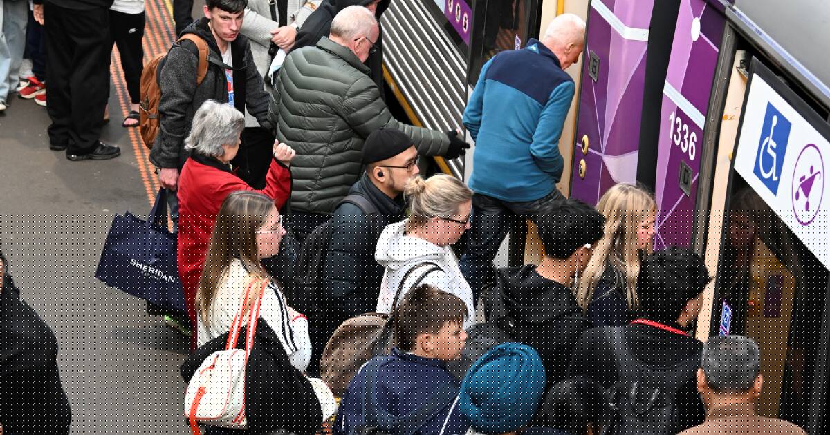 More Ballarat V/Line pain amid faults, delays, outages and falling punctuality