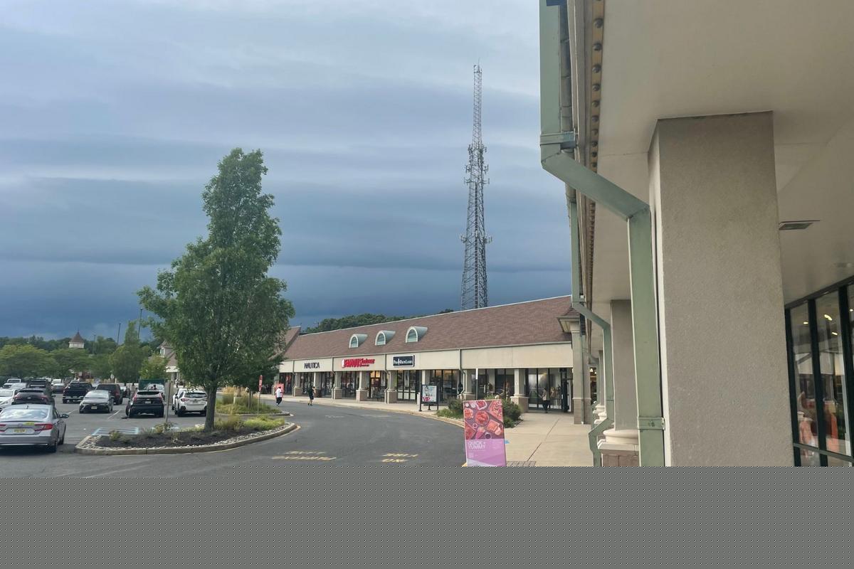 This is the best time to shop at the Jackson Premium Outlets
