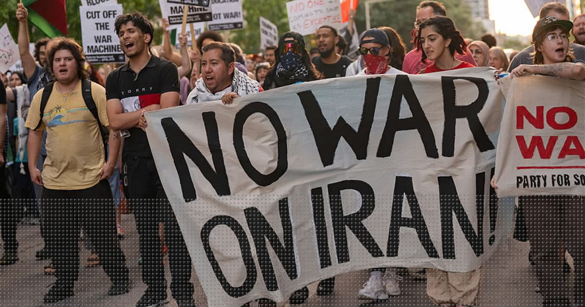 1 in 3 Americans support Iran war, new poll shows