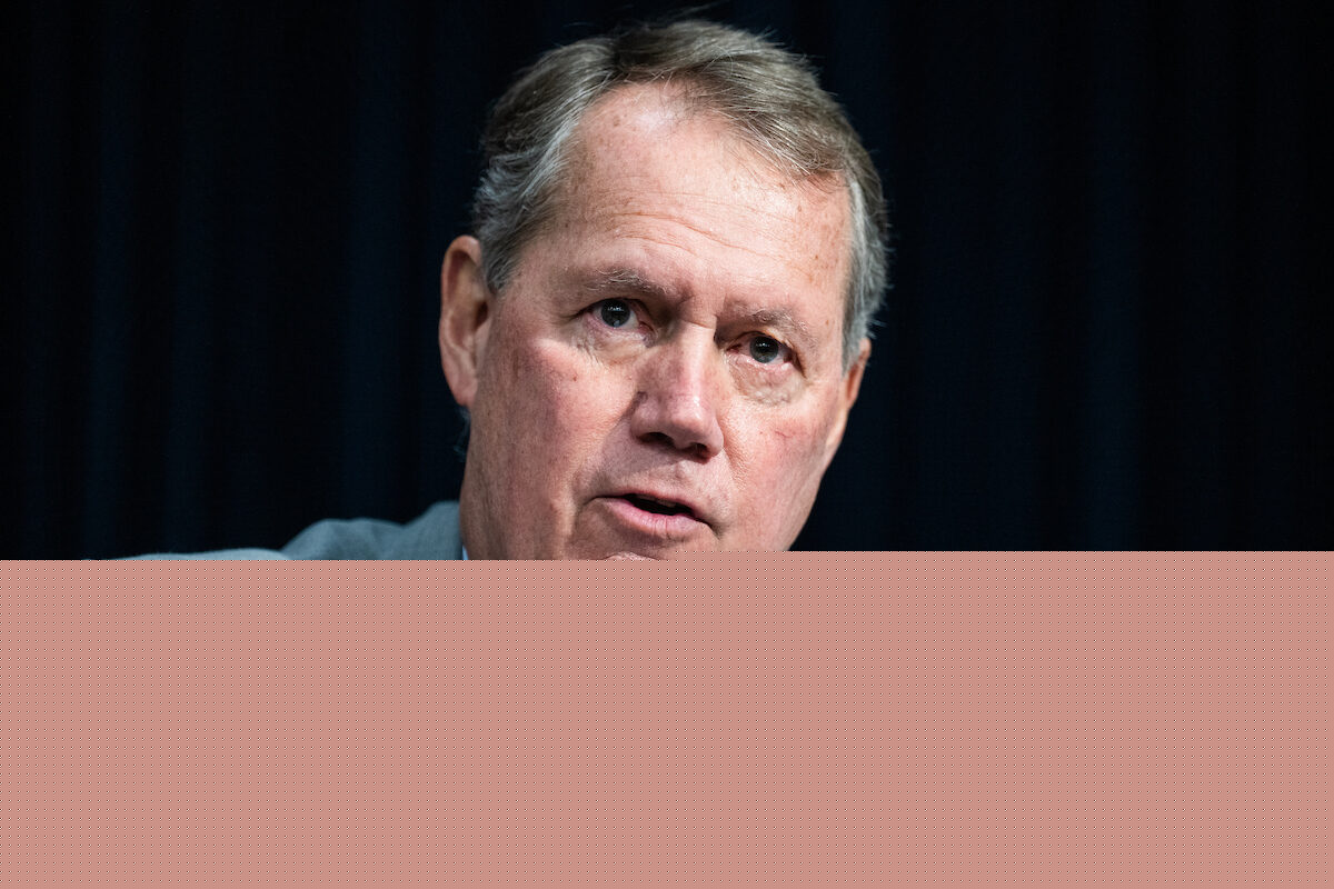 Democrat Ed Case bucks insurgent trend in deep-blue Hawaii district