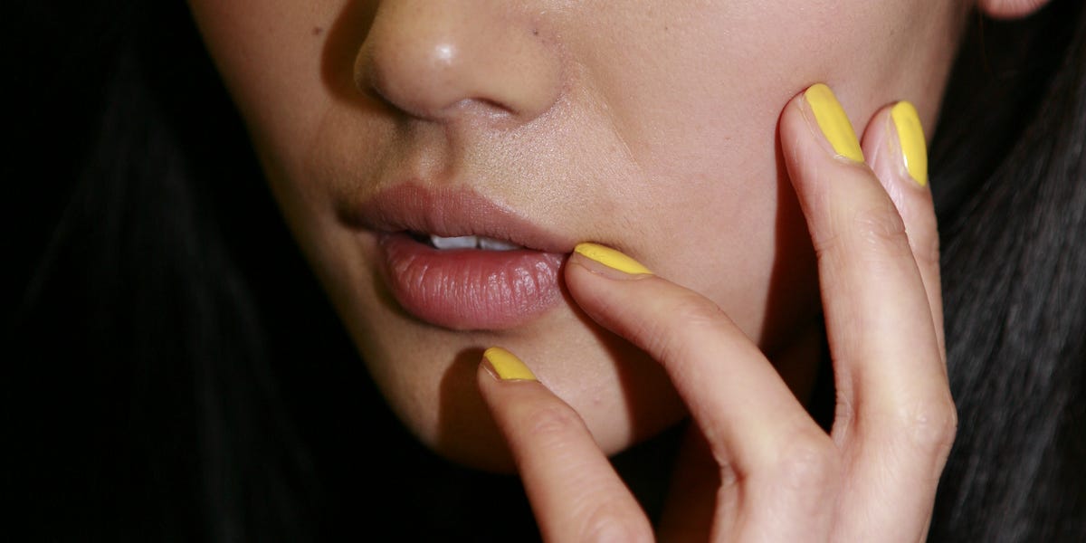 Lemon Nails Are a Fresh Summer Upgrade for Butter Yellow