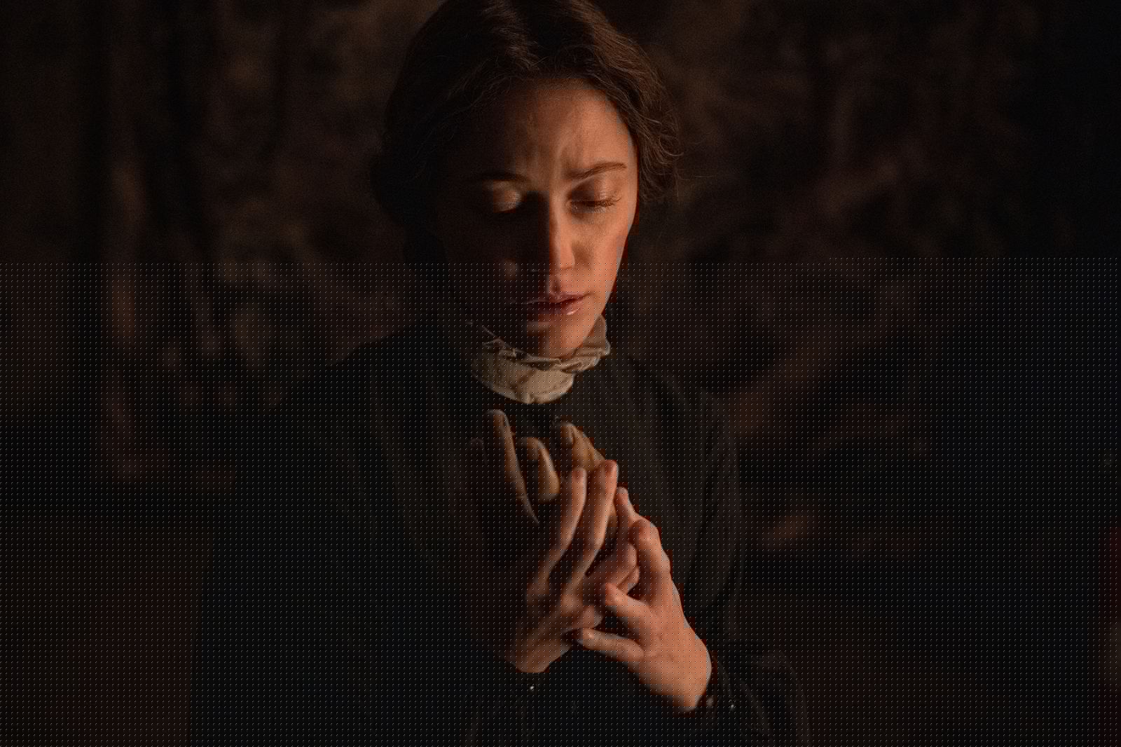 <i>Victorian Psycho</i> Trailer: Maika Monroe Goes Gothic in Cannes Horror