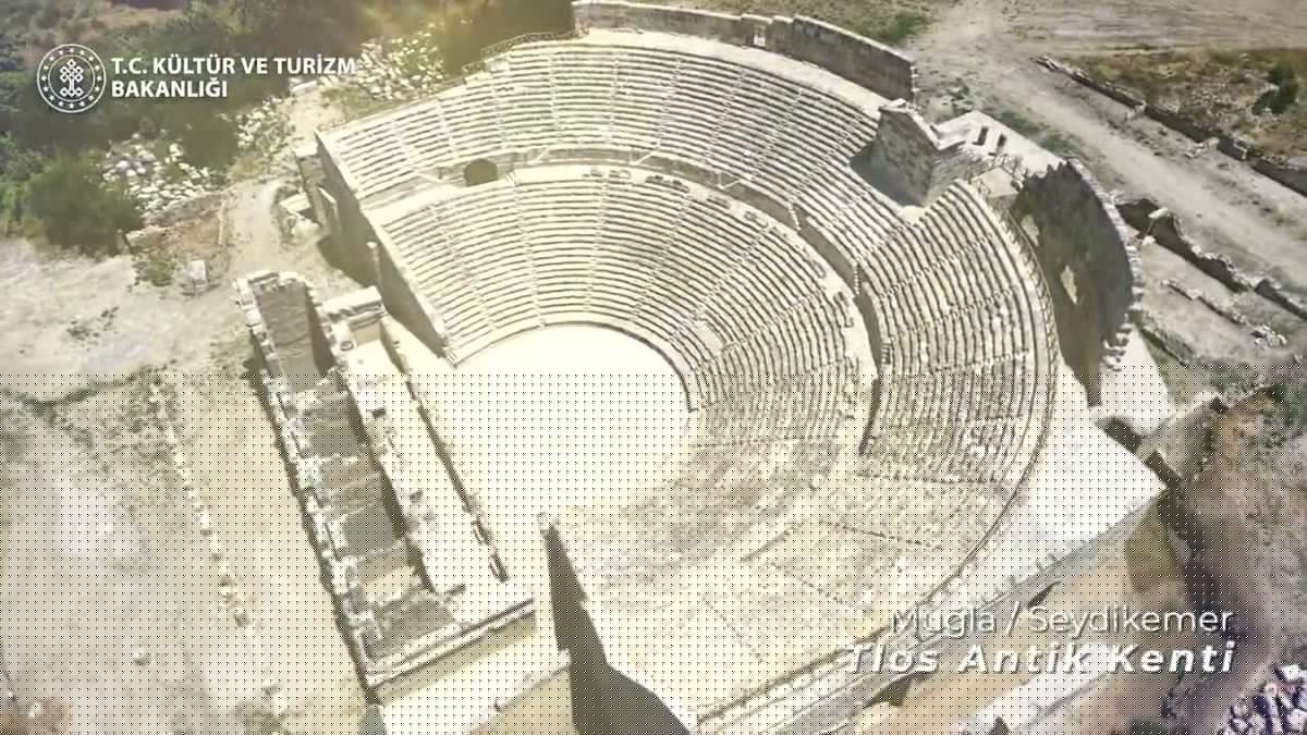 Tlos Antik Tiyatrosu'nda Restorasyon Tamam, Aydınlatma Güneş Enerjisiyle