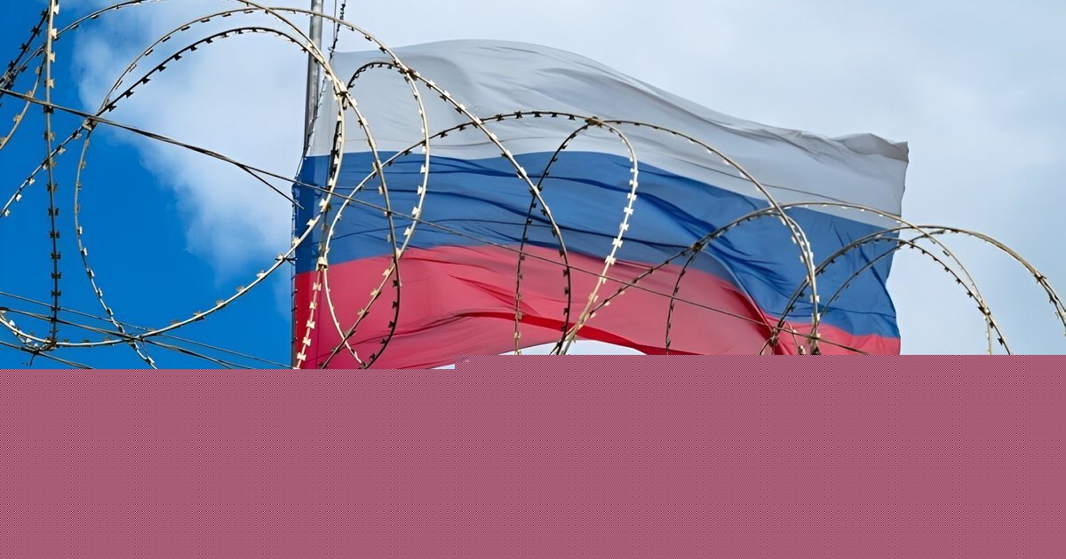 Законопроект Грэма о санкциях против РФ оказался под угрозой задержки, - NYT