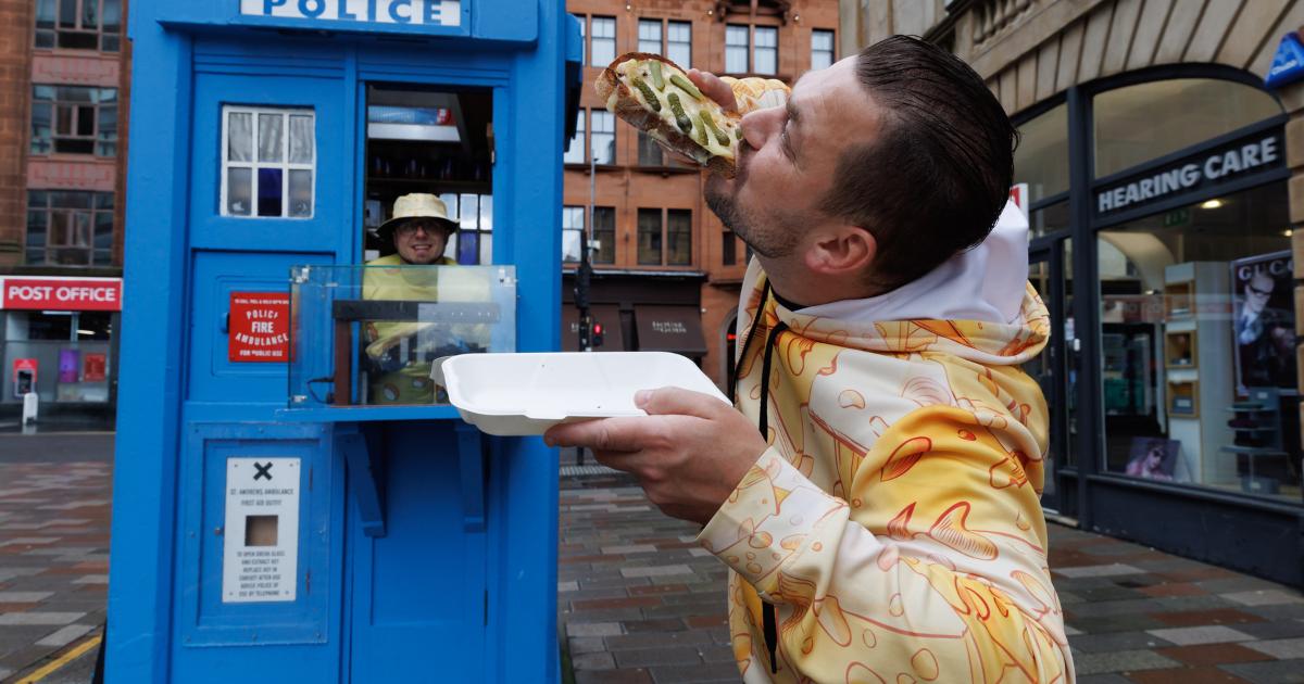Tiny city centre business wins award for cheesecake