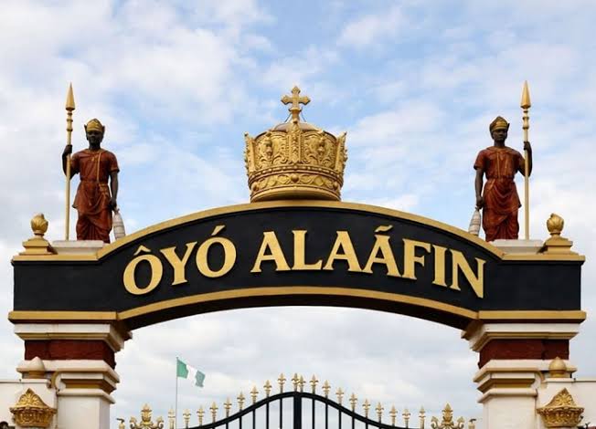 Alaafin’s Wife Has The Power To Install Baale – Oyo Palace Speaks Amidst Controversy
