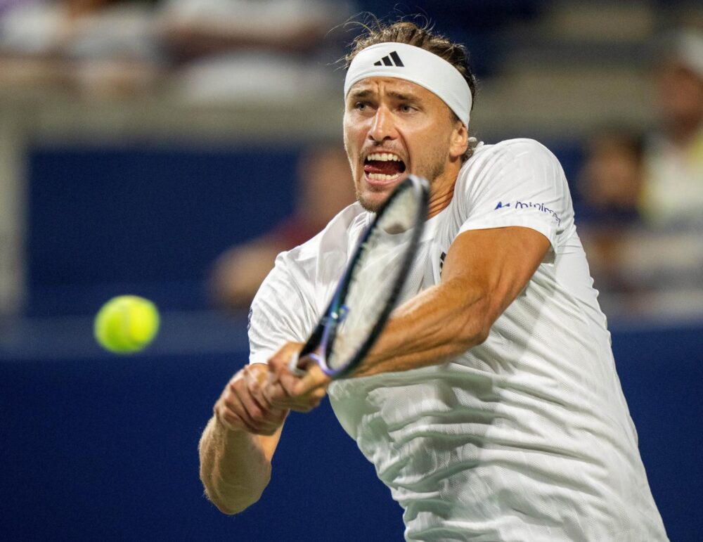 Alexander Zverev, Alex de Minaur e Medvedev al 3° turno di Shanghai. Eliminati Rublev, Mensik e Khachanov
