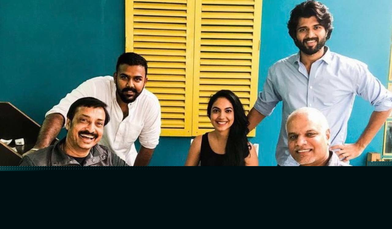 Vijay Deverakonda pens emotional note on Pellichoopulu 10th anniversary