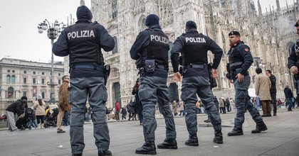 Squadre, squadracce, atleti, sex symbol, presidenti e molte deviazioni. Arriva la pazza Milano-Cortina