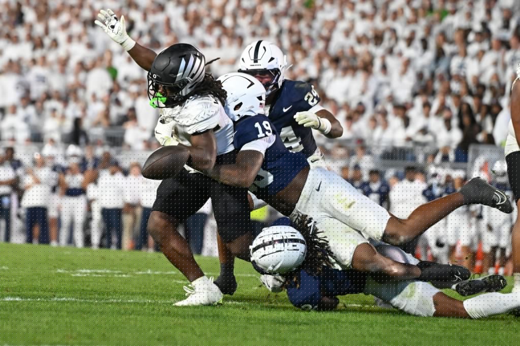 Penn State Notebook: Lions defense slows but can’t stop Oregon offense