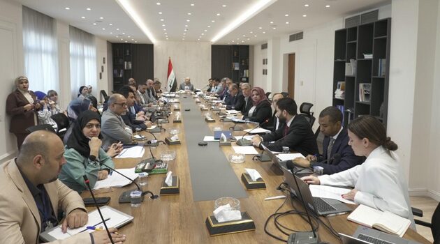 Ministry of Planning Discusses Iraq's Economic Plan with KBR