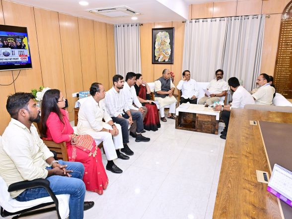 India News | Congress Backs Jharkhand Students' Protest; K Raju Welcomes Ministerial Panel for Talks with Agitators