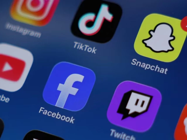 US court rules Meta, other tech companies must face thousands of lawsuits over social media addiction