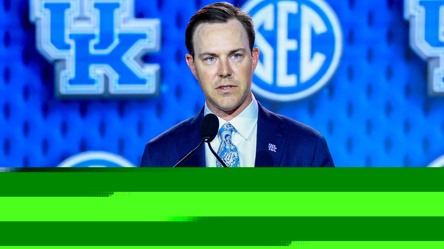 Projecting Kentucky's overall record after Will Stein's first season calling the shots