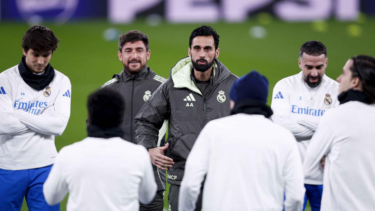 Real Madrid Dekati Manajer Klub Liga Inggris, Nasib Alvaro Arbeloa Belum Pasti