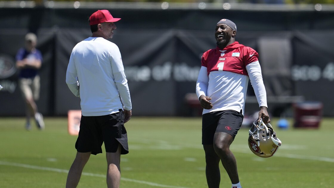Kyle Shanahan Addresses 'BS' with Deebo Samuel, 49ers' Contract Talks After Reunion