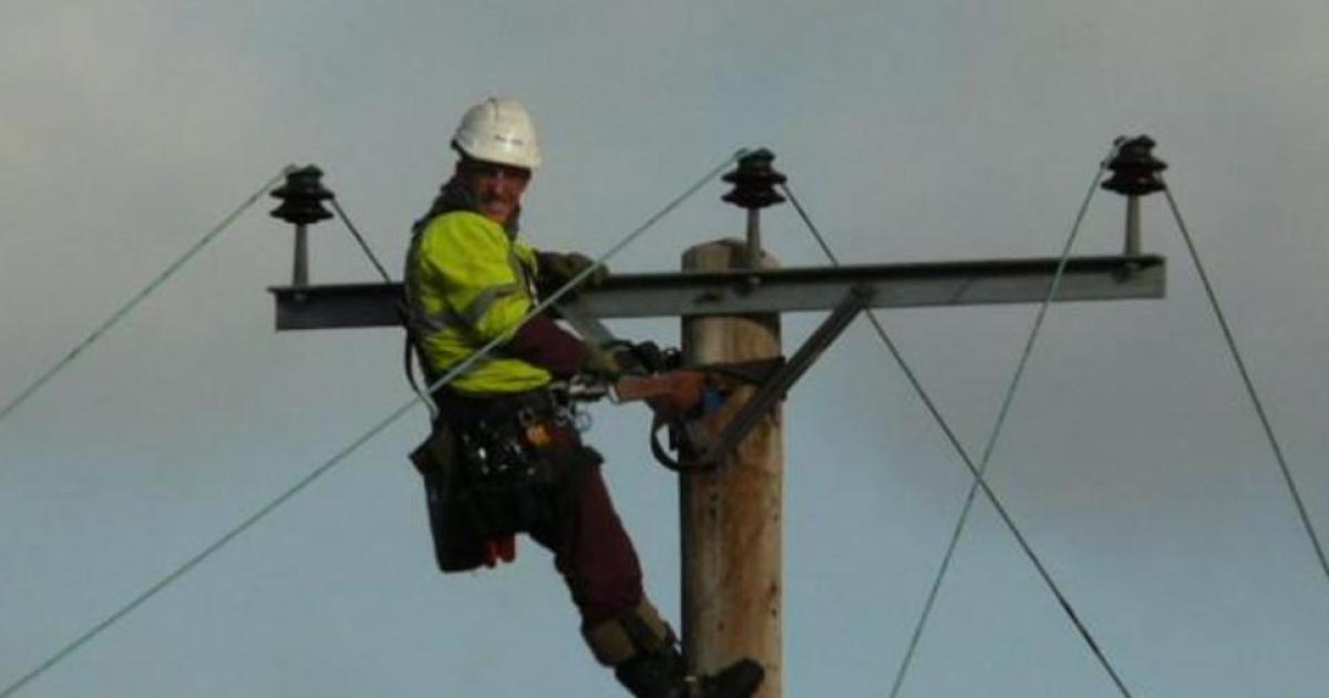 Almost 3,000 homes left without power after cable fault