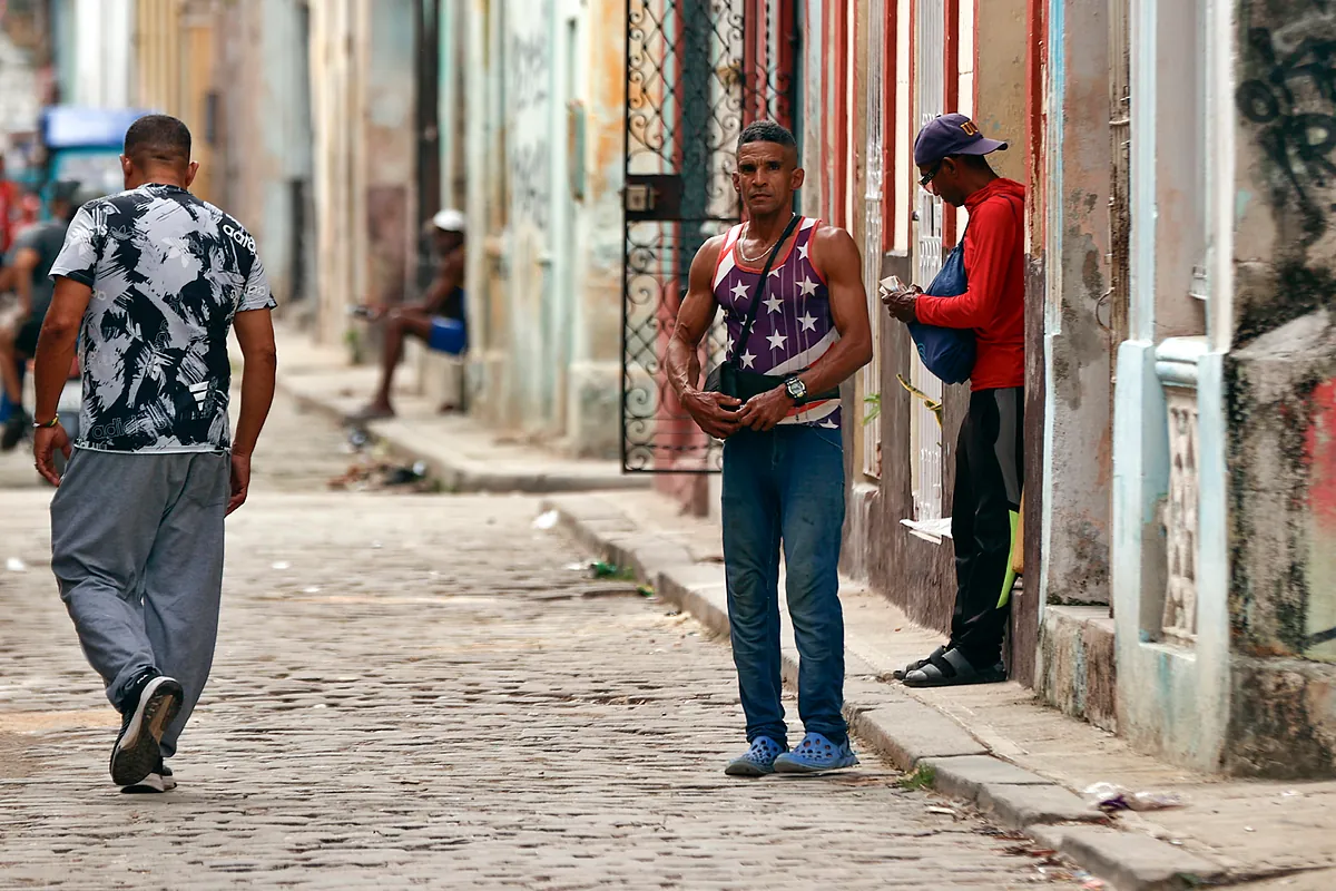 A Cuba le quedan 'de 15 a 20 días' de petróleo mientras Donald Trump aprieta las tuercas