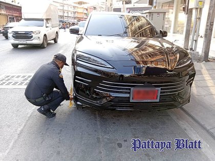 Schluss mit dem Parkplatz-Chaos Pattaya mahnt Autofahrer zur Beachtung der Straßenschilder