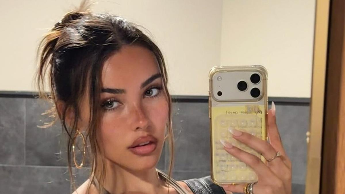 Madison Beer Dilamar Justin Herbert, Umumkan Pertunangan Lewat Momen Romantis