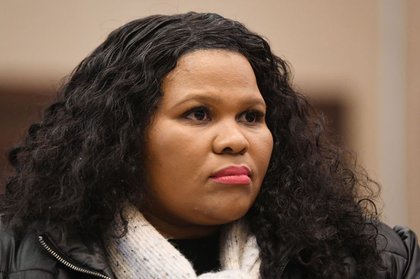 EXPLAIN YOURSELF: ANC demands answers from their own mayor over Nelson Mandela Bay's R25m transformer scandal