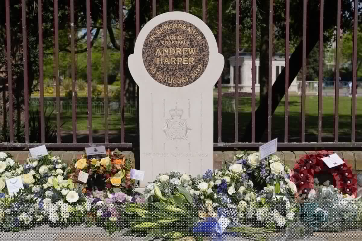 Government to announce early release exemptions for Pc Harper’s killers in September