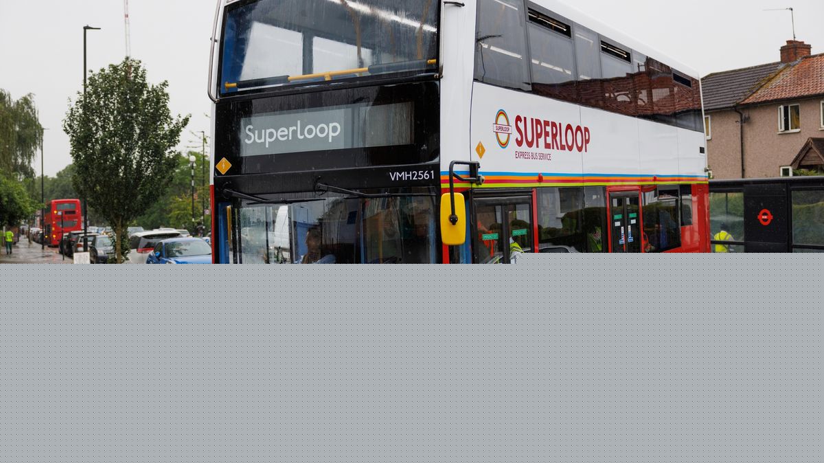 Londoners are still piling onto the SL4 bus despite fares going back up