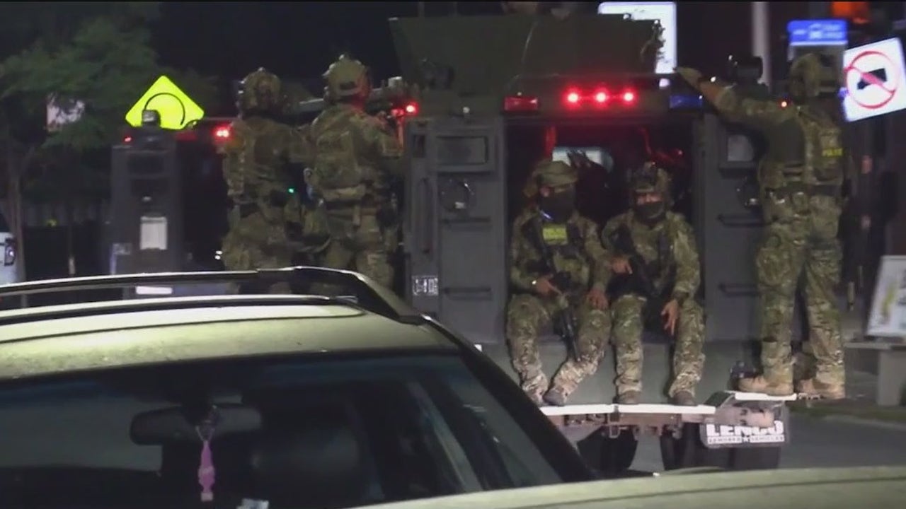 Immigration raid nets 37 arrests on Chicago's South Side targeting Tren de Aragua: DHS