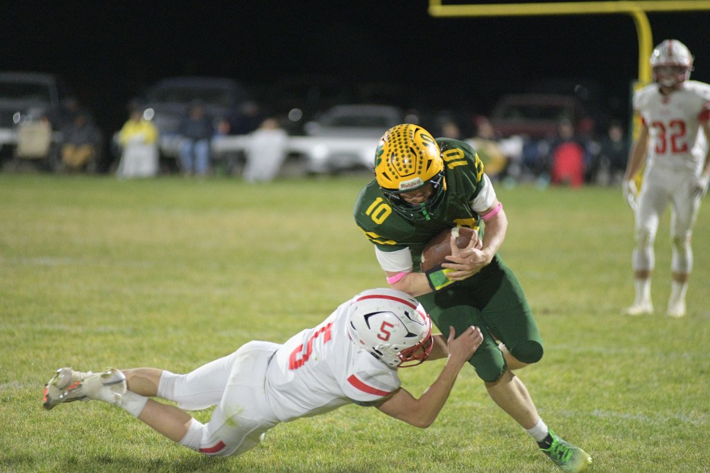 Peetz football escapes quarterfinal matchup against Otis