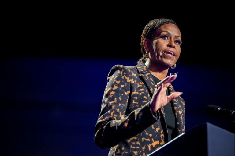 'You All Are Lying': Michelle Obama Doubles Down on Claim US Men Refuse to Be Led by a Woman President