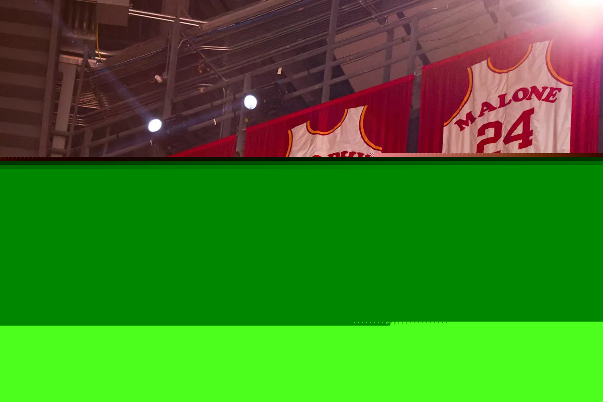 Houston Rockets jersey history No. 24 - Johnny Green (1967-68)