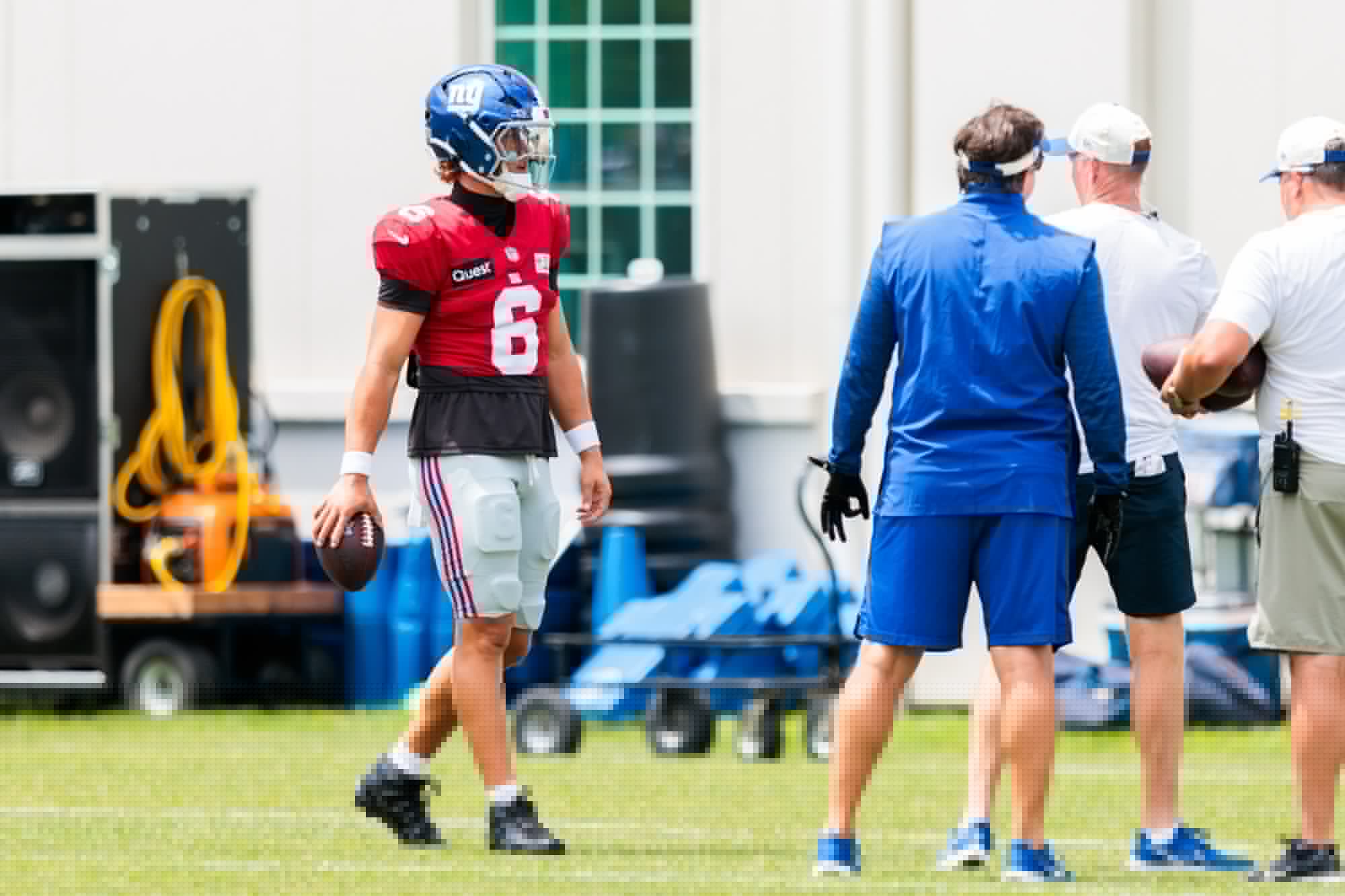 Jaxson Dart completes 12 straight passes, finds footing in Thursday’s practice
