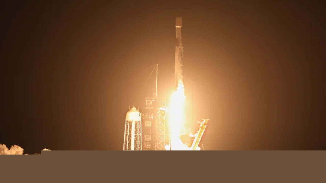 Why a SpaceX rocket will soon crash into the moon | ChicagoLIVE