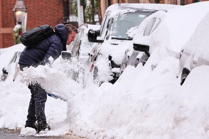 Common sense and slowing down are the keys to avoiding icy weather accidents