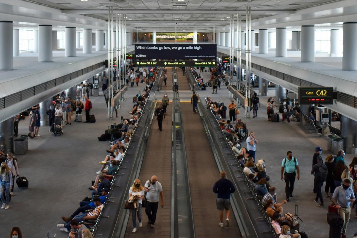 Flying Out of Denver? These Everyday Foods Could Get Confiscated