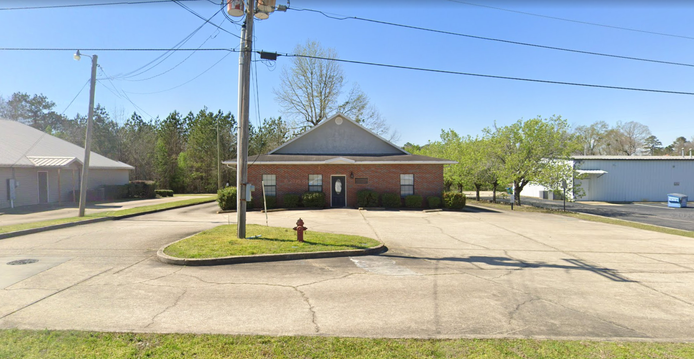 Longtime Alabama Dentist Charged With Insurance Fraud in 2025 Office Explosion