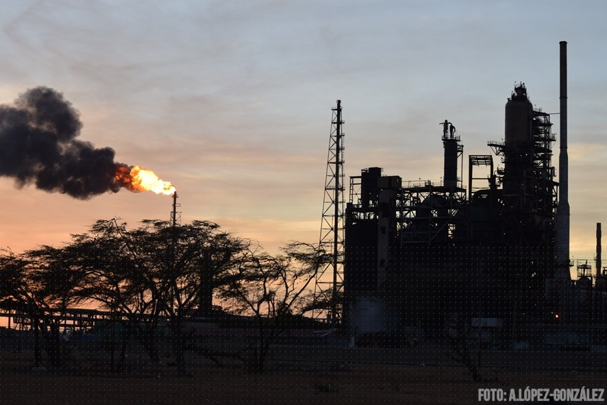 Comment on Venezuela’s Thermoelectric Power Plants and the Ruin of the National Energy Sector by The Venezuela Flex: Electricityless - Again! - MLToday