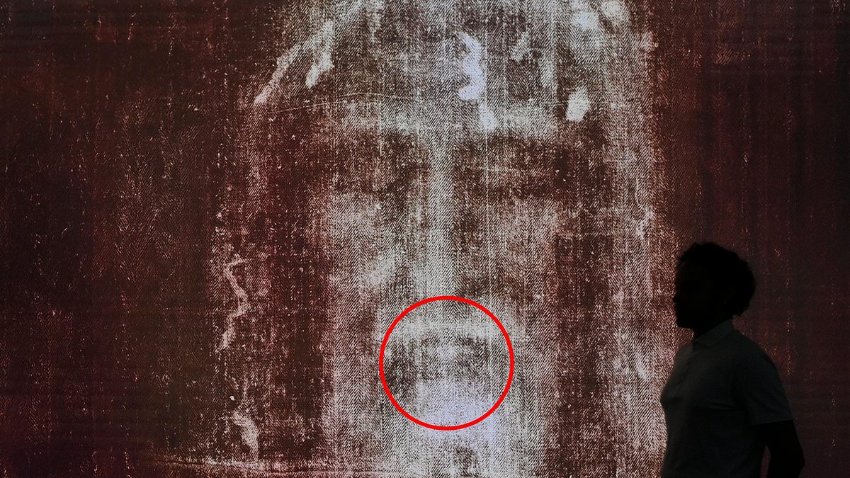 Shroud of Turin mystery deepens as surgeon spots hidden detail that points to Jesus' resurrection