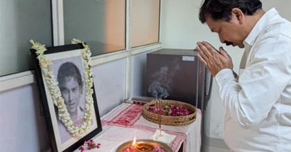 Assam Information Centre Delhi pays floral tribute to music icon Zubeen Garg