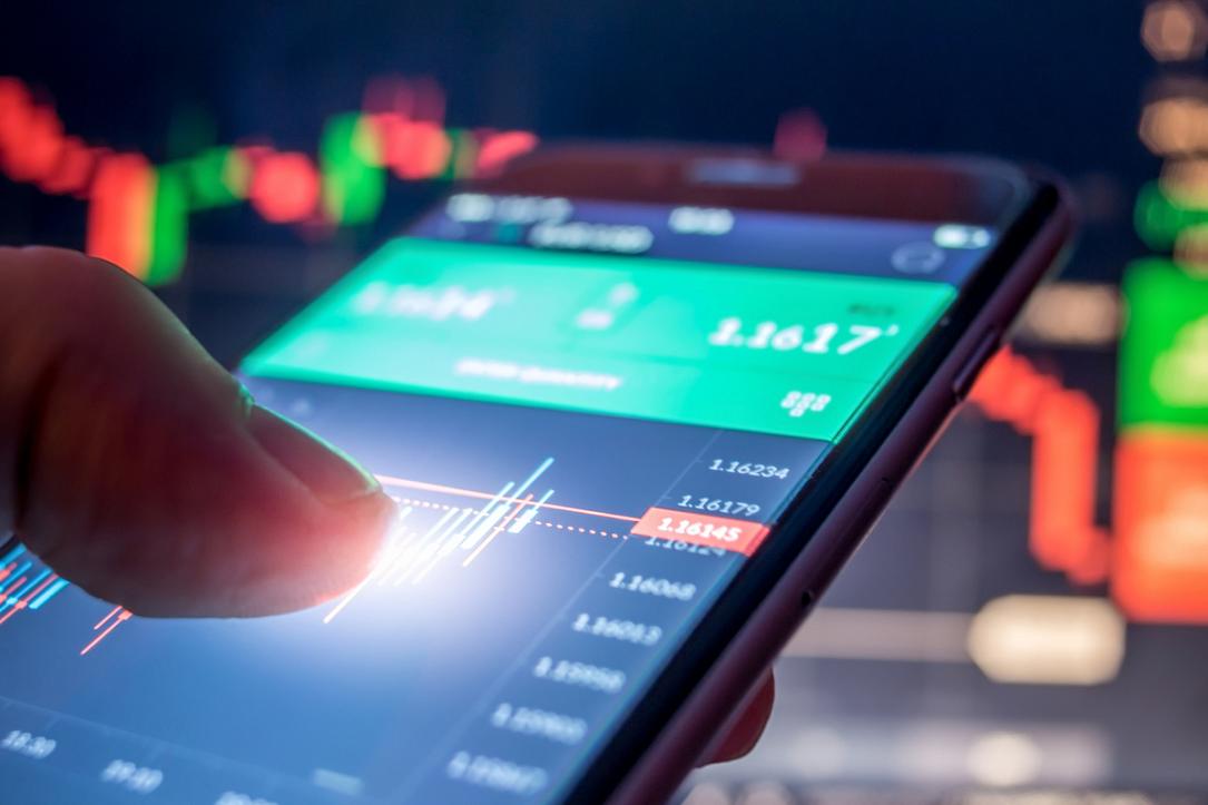 Nine Romanian equity funds beat BET index in 2025