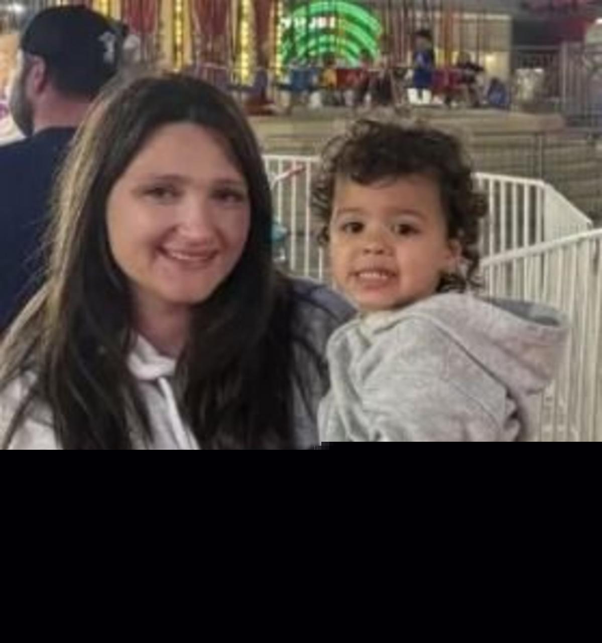 2-Year-Old, Mom Among 3 Killed In Upstate New York Plane Crash