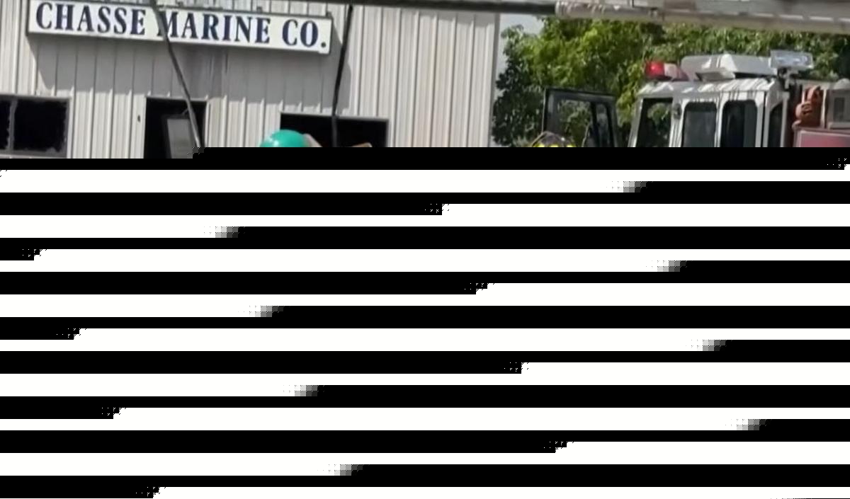 Fire At Chasse Marina In Damariscotta Closes Part Of Route 1
