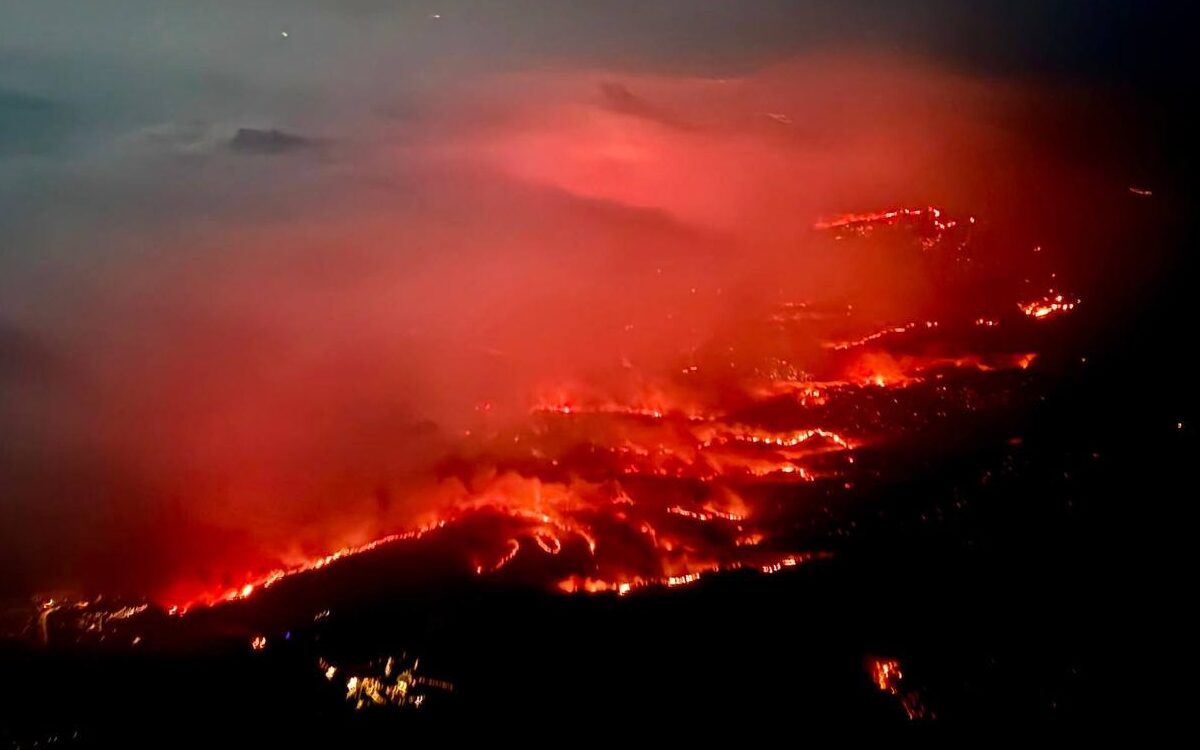 Madrid wildfire nightmare returns as new blaze forces villages to evacuate