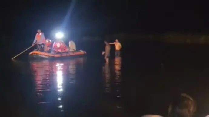 Dussehra Disasters: 12 Dead As Tractor-Trolleys Carrying Durga Idols Plunge Into Pond & River