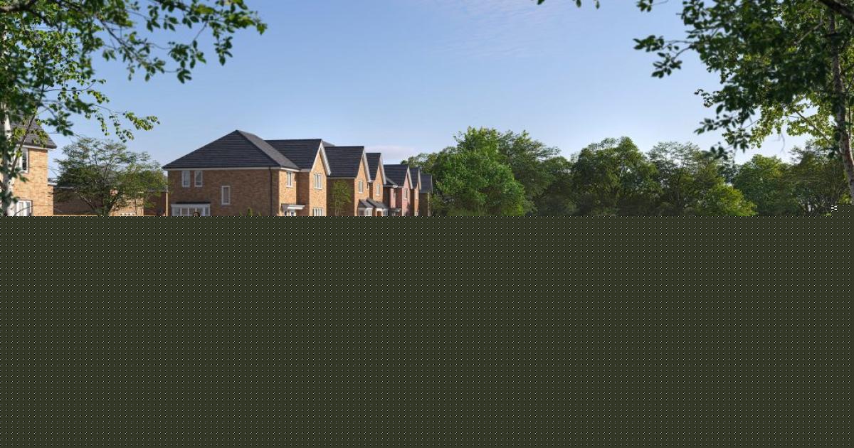 Plans for more than 400 new homes and sports facility submitted