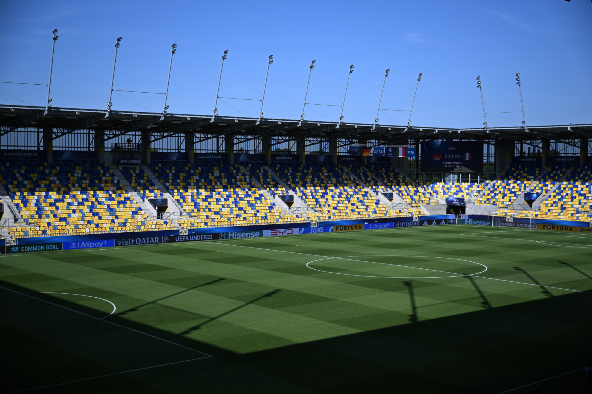 Celtic’s last signing from FC DAC will worry fans amid Damir Redzic pursuit