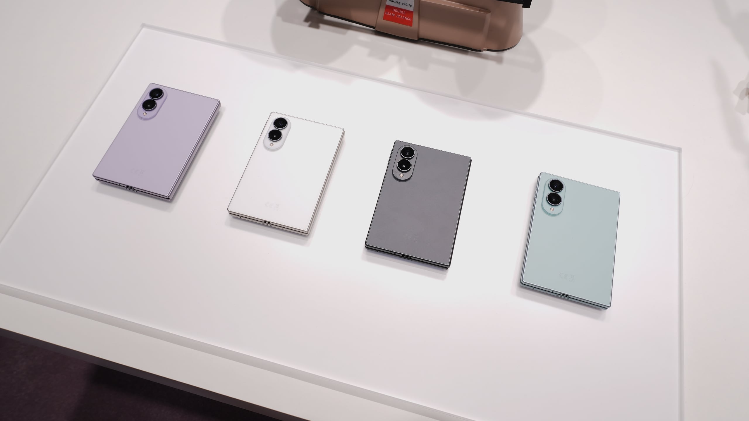 Galaxy Z Flip 8, Fold 8, Fold 8 Ultra are now available for purchase globally