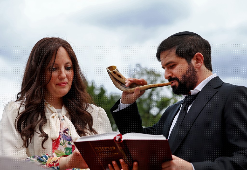 Jewish Bostonians herald Rosh Hashanah in Public Garden