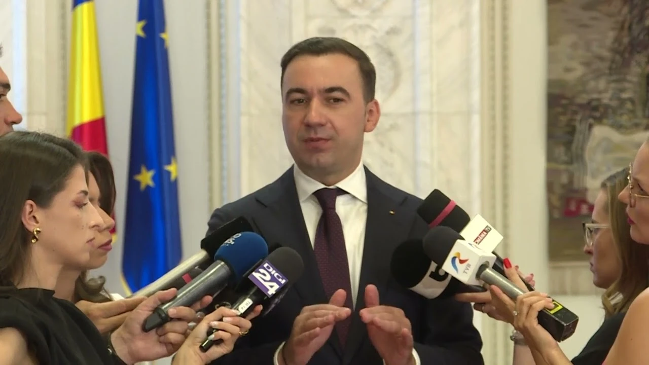 Energie exportată cu mai puțin de 200 de lei și importată cu 5.000 de lei. Bogdan Ivan avertizează că diferența ajunge în facturi